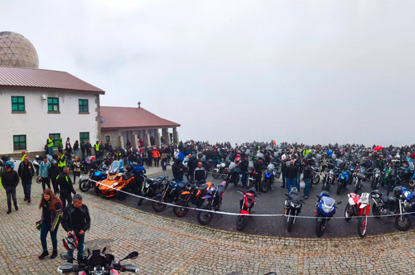 Bênção juntou mais de duas mil motas na Serra da Estrela